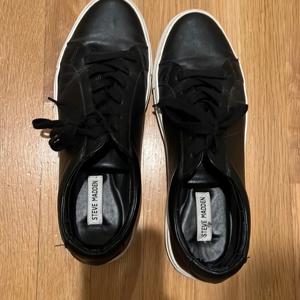 Men’s shoes